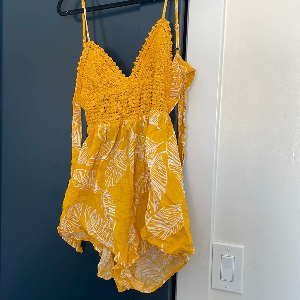 Romper yellow Hawaiian.  crochet romper